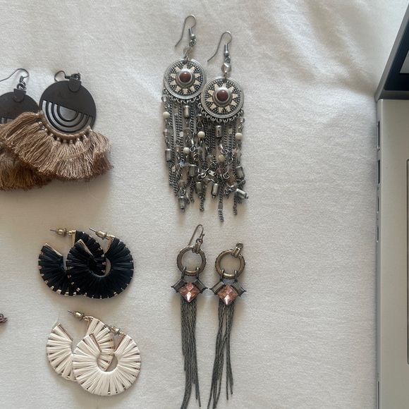 Earring Bundle - Picture 4 of 7